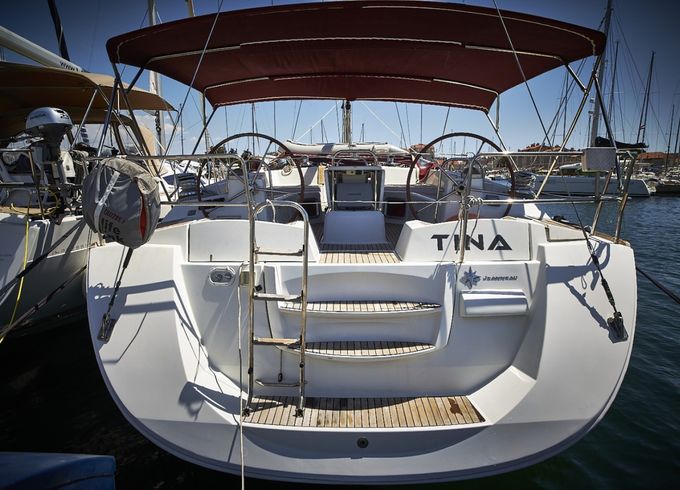 Jeanneau 53