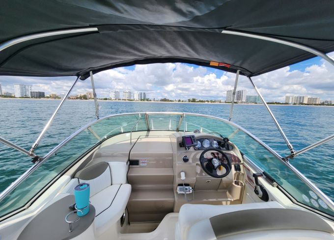 Sea Ray 240 Sundancer