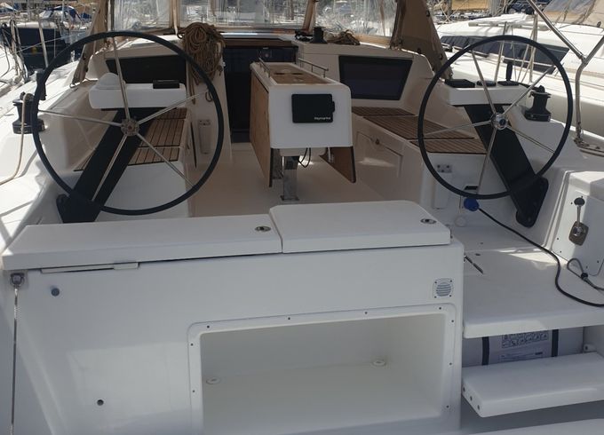 Dufour 390 Grand Large