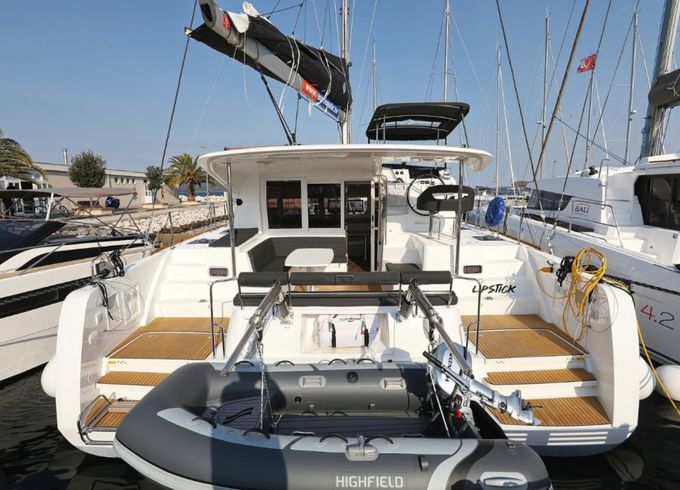 Lagoon 40