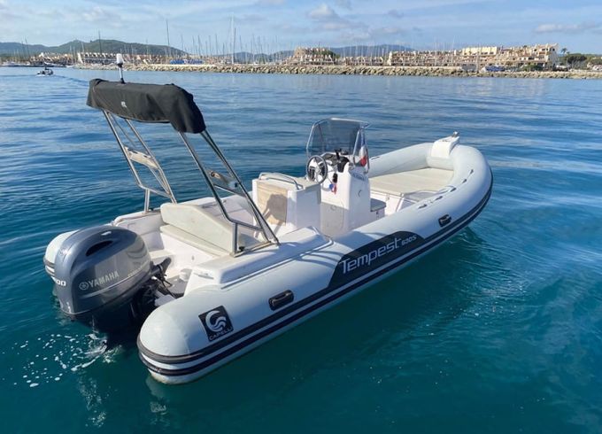 Capelli Tempest 630