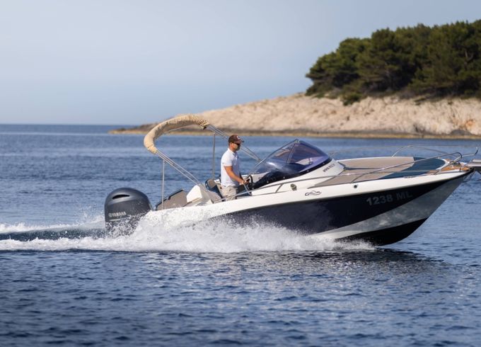 Galeon 630 Sundeck