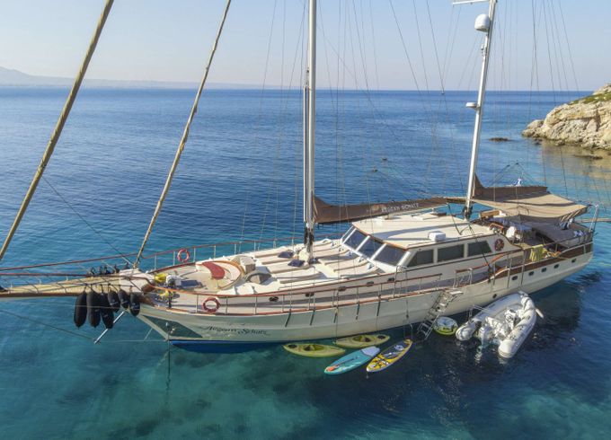Yener Yacht Aegean Schatz