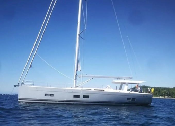 Hanse 588