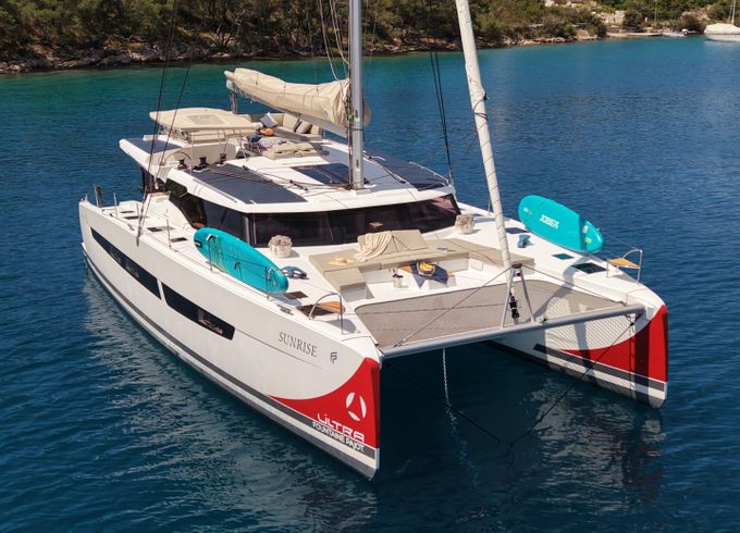 Fountaine Pajot Aura 51
