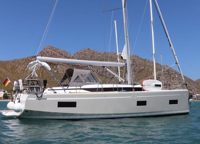 Bavaria C38