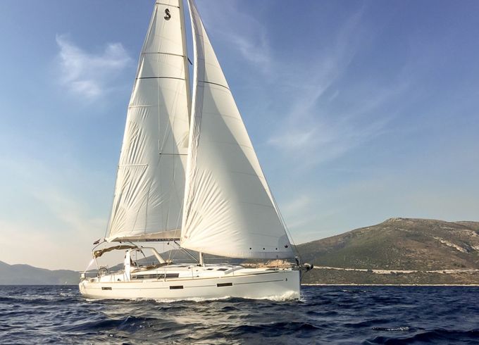 Bénéteau Oceanis 45