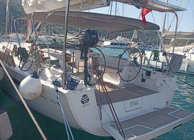 Hanse 445