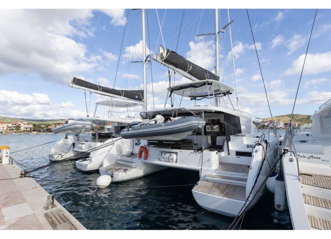 Lagoon 46