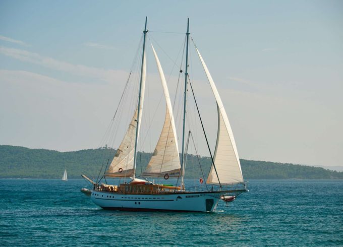 Custom QUEEN OF ADRIATIC