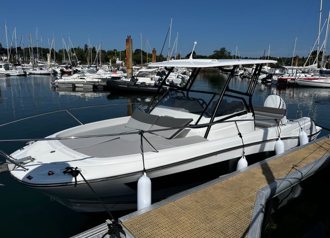 Jeanneau Cap Camarat 7.5 WA