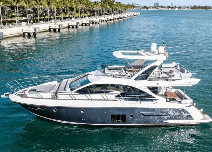 Azimut 55