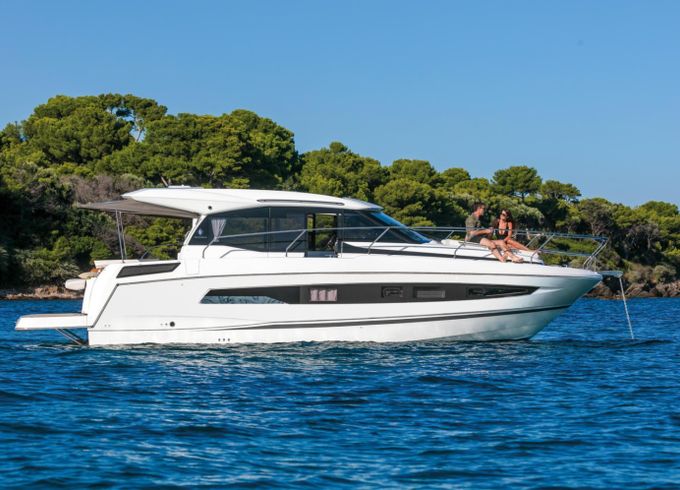 Jeanneau NC 37
