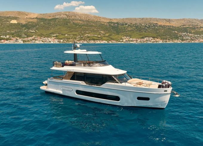 Azimut Magellano 60