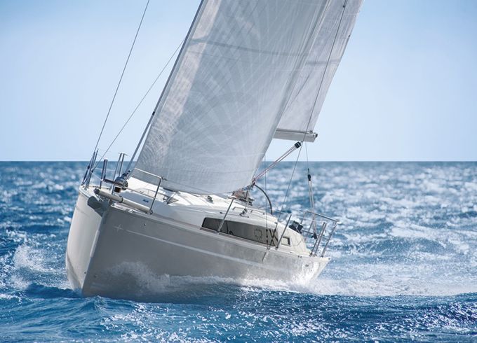 Bavaria Cruiser 33