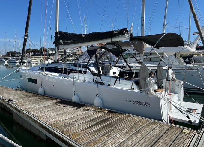 Jeanneau Sun Odyssey 350