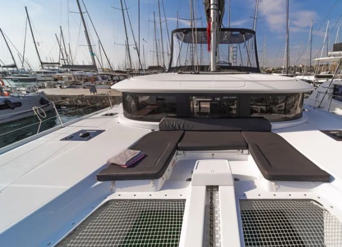 Lagoon 46