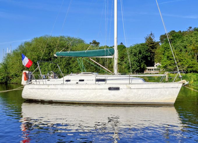 Bénéteau Oceanis 321