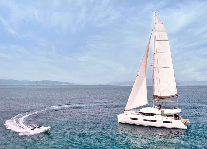 Lagoon 50