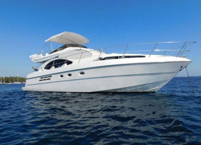 Azimut 46 Fly