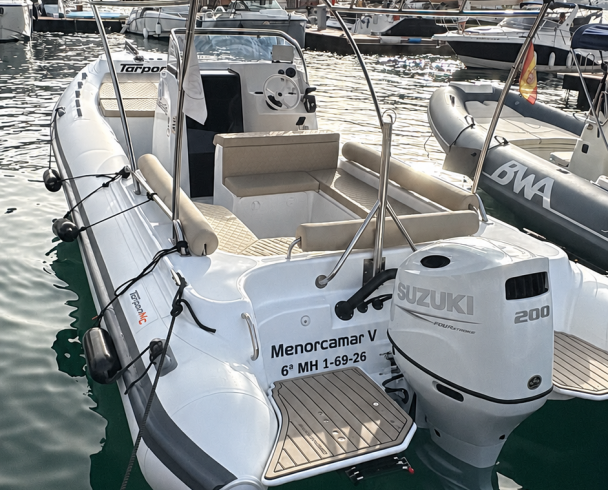 Tarpon 790 Cabin