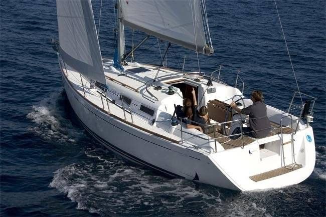 Dufour 325 Grand Large