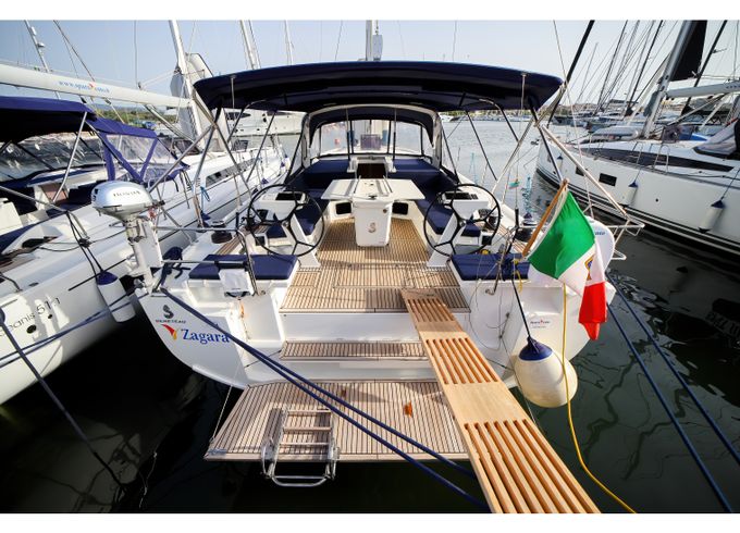 Beneteau Oceanis 51.1