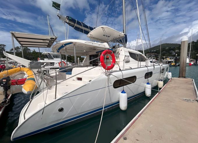 Leopard Catamarans / Robertson & Caine Leopard 46