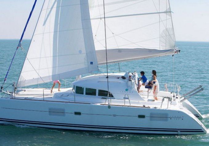 Lagoon 380 S2