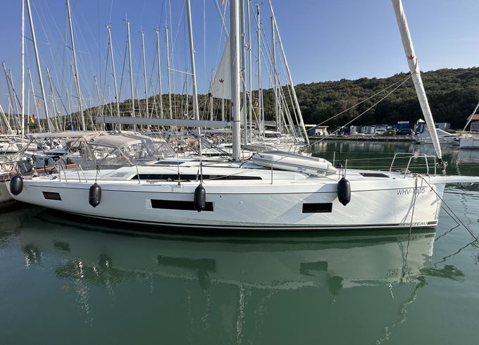 Beneteau Oceanis 51.1