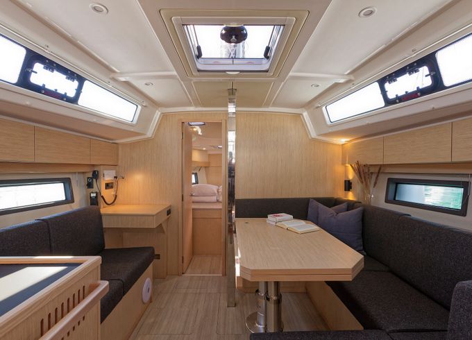 Bavaria C38