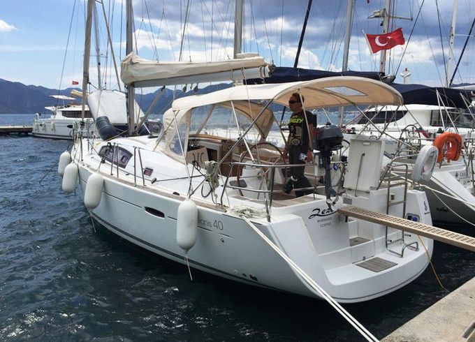 Beneteau Oceanis 40