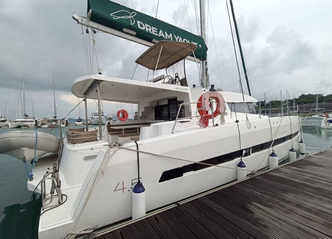 Bali Catamarans Bali 4.5