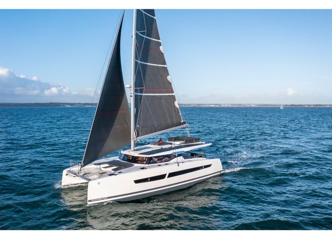 Fountaine Pajot Aura 51
