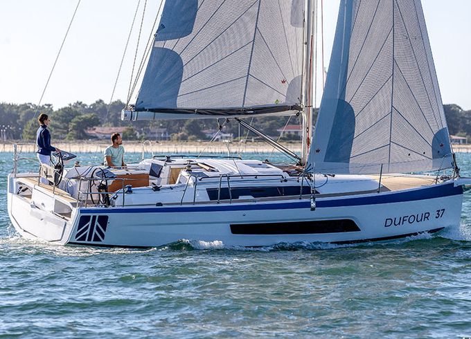 Dufour Yachts Dufour 37