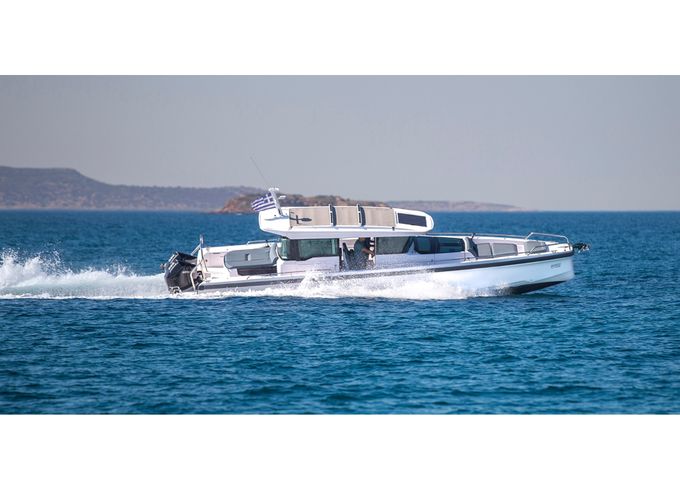 Axopar 37 Xc Cross Cabin (2 Cabins)