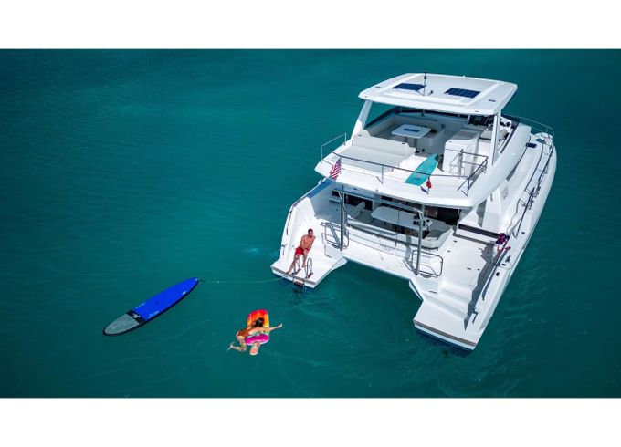 Leopard Catamarans Leopard 46pc