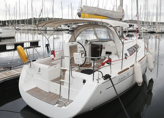 Beneteau Oceanis 34
