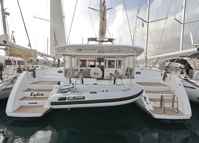 Lagoon 450 F