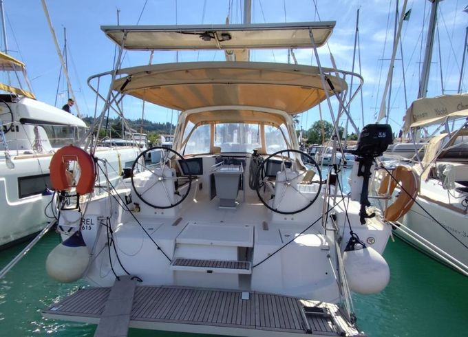 Beneteau Oceanis 41.1