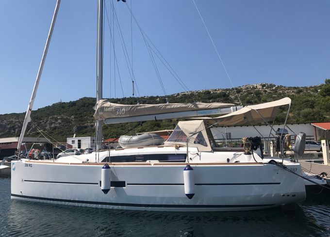 Dufour Yachts Dufour 310 Grand Large
