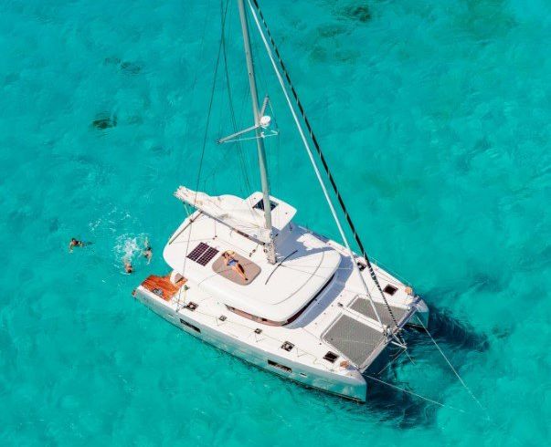 Lagoon 42