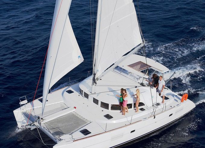 Lagoon 380