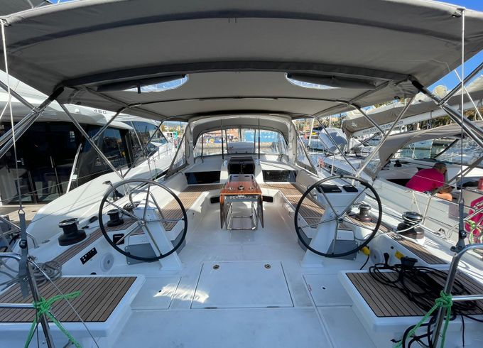 Beneteau Oceanis 51.1