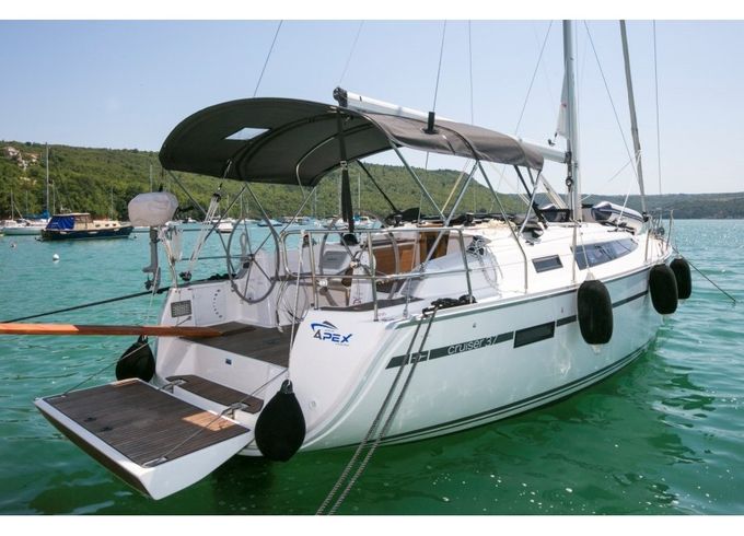 Bavaria Cruiser 37