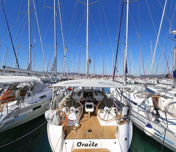 Bavaria Cruiser 37