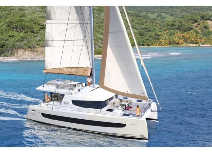 Bali Catamarans Bali 4.4
