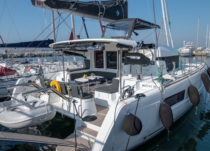 Lagoon 40