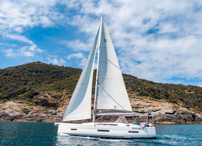 Dufour Yachts Dufour 530