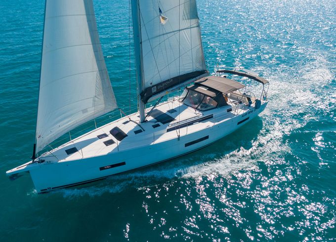 Dufour Yachts Dufour 530